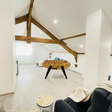 Superbe Appartement Avec Salle De Jeux Vaux-lès-Saint-Claude Exterior foto